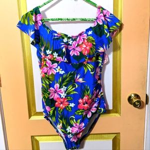 L floral Kona Sol full coverage swimsuit
